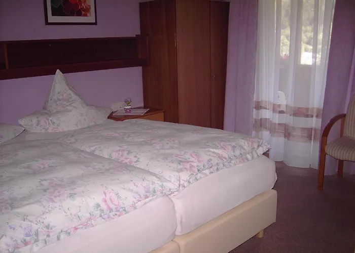 贾尼施里酒店 沃尔法赫